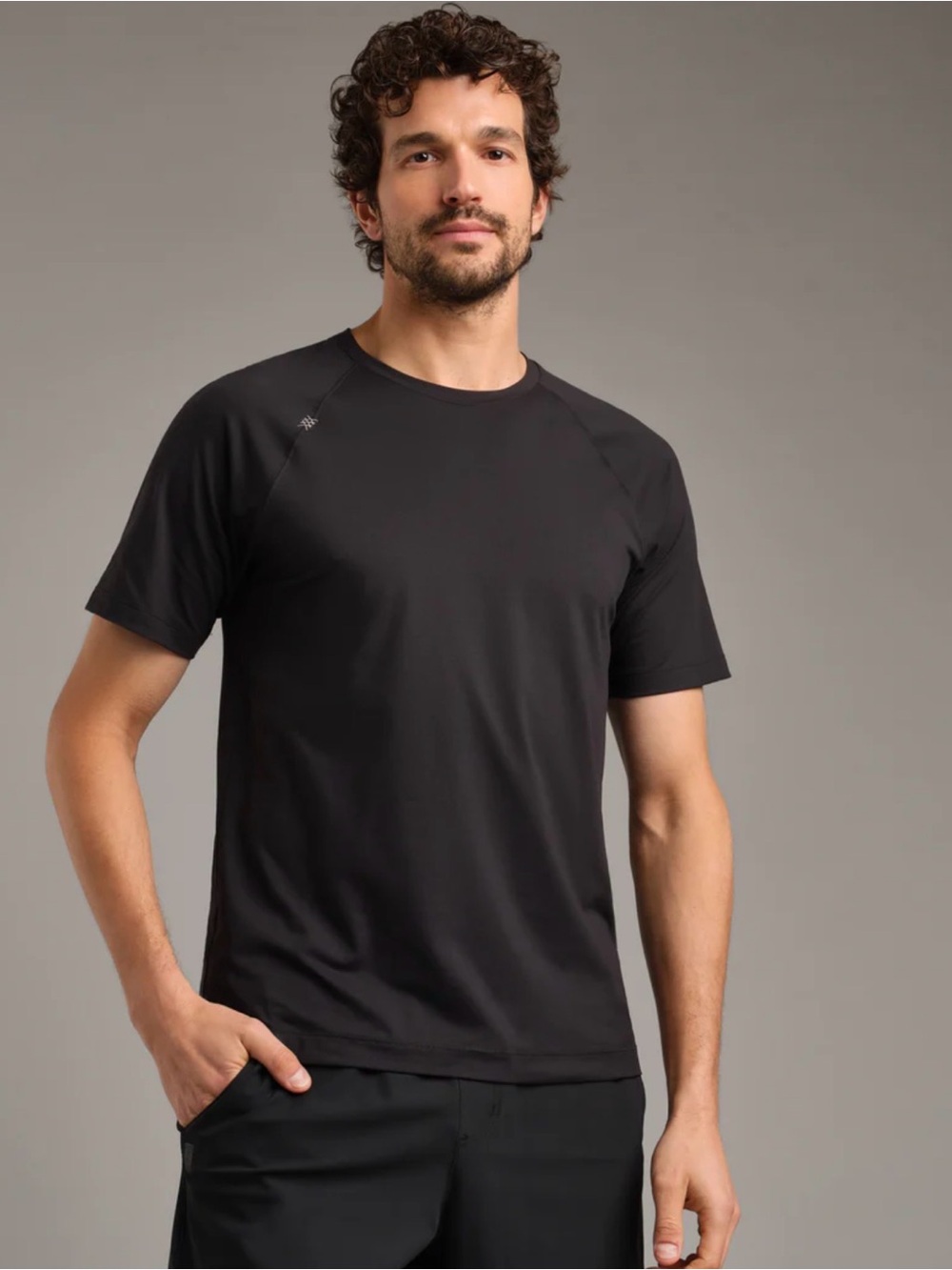 RHONE Black Reign Tee with Crew Neck